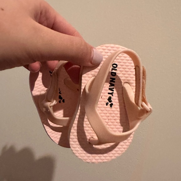 HUGE LOT of 16 pairs of baby girl shoes different sizes - Picture 9 of 14